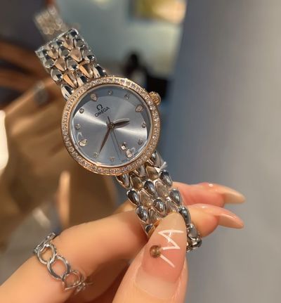 Omega 28MM In Diameter Blue Dial Delicate Design Lady Watch